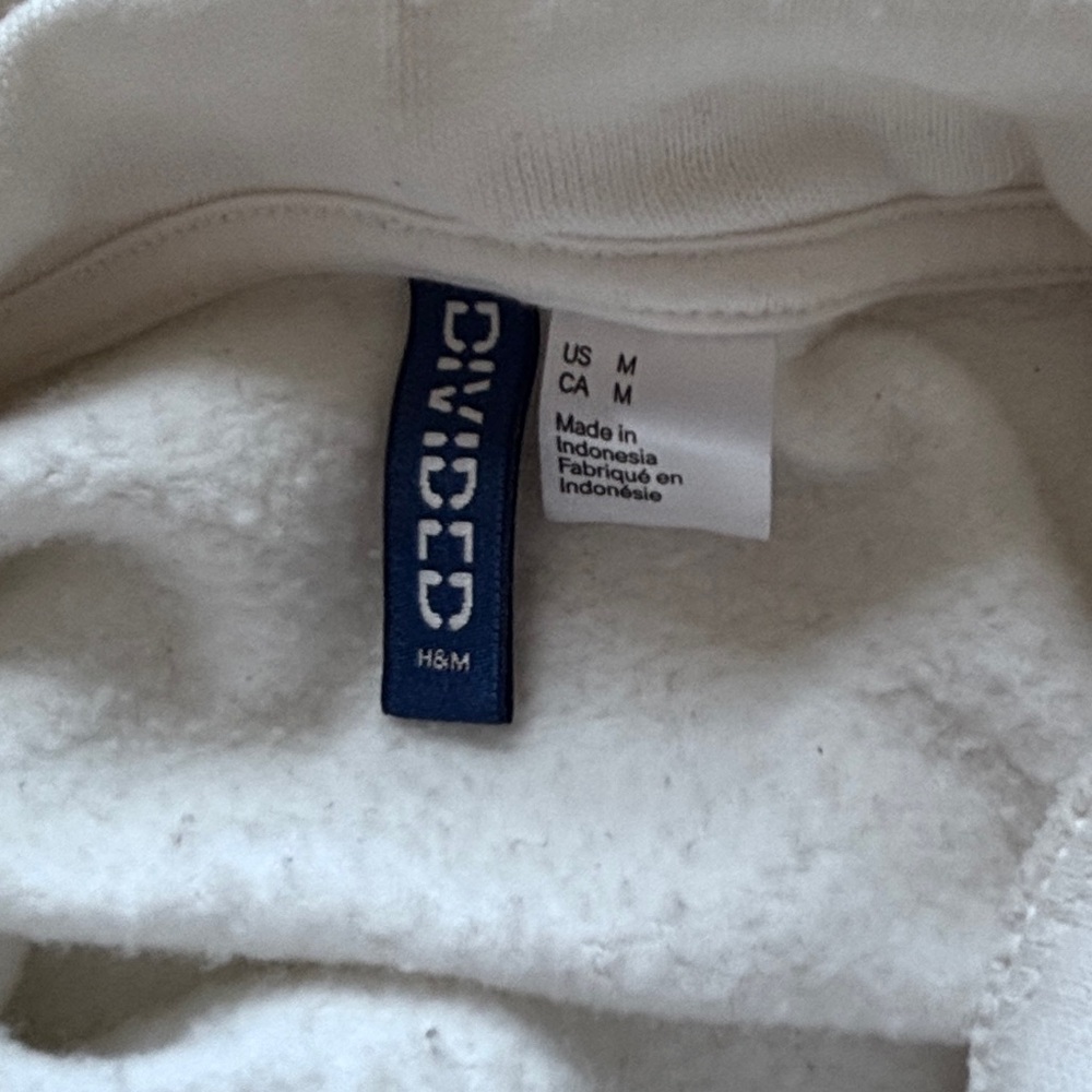 H&M SWEATER - Picture 10 of 14